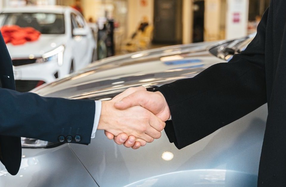 Auto grandinata e valore di mercato