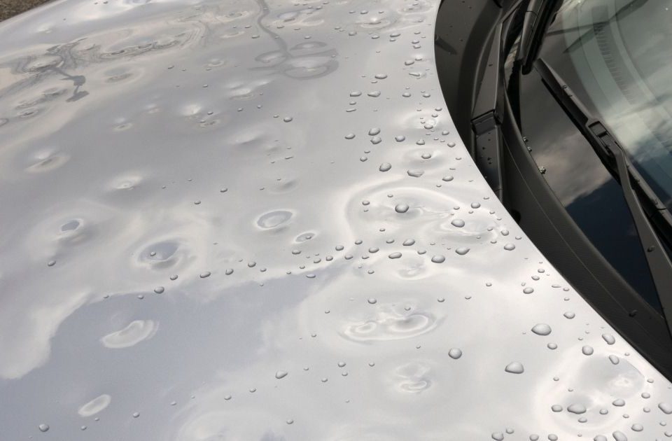 Auto grandinata riparata