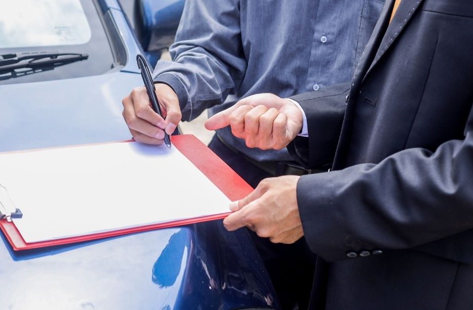 Perizia assicurativa auto grandinata